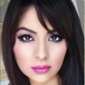 Meet your Posher, Angelica